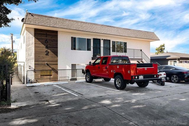1642 C Ave, National City, CA 91950