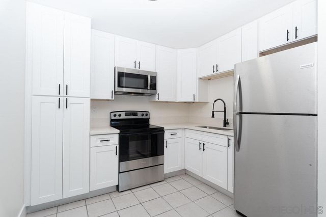 1642 C Ave, National City, CA 91950