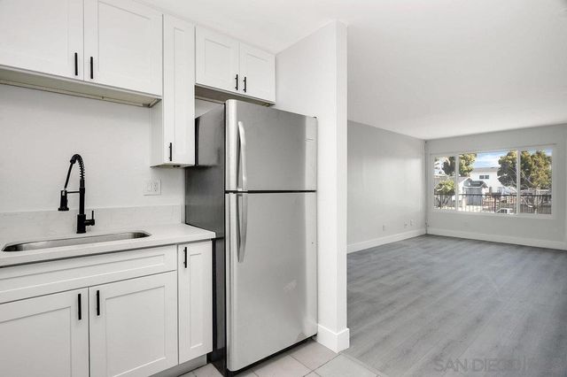 1642 C Ave, National City, CA 91950