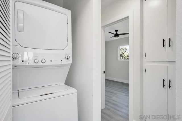 1642 C Ave, National City, CA 91950