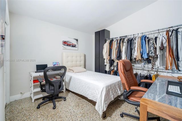 1245 NE 154th St, North Miami Beach, FL 33162