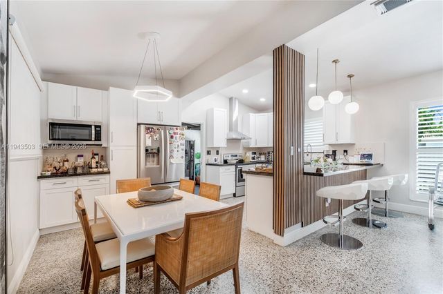 1245 NE 154th St, North Miami Beach, FL 33162