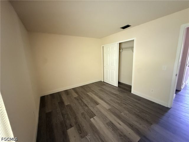 3555 Seminole AVE, Fort Myers, FL 33916