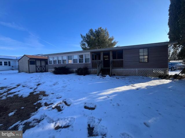 1003 KESSLER DR, Shippensburg, PA 17257