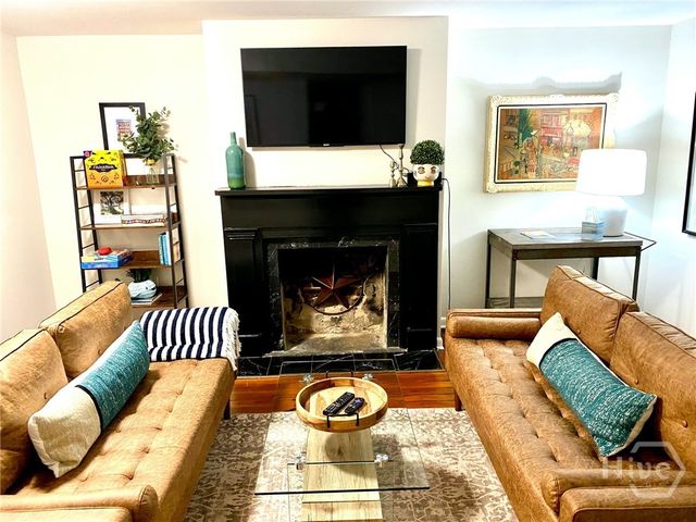 216 W Bolton Street, Savannah, GA 31401