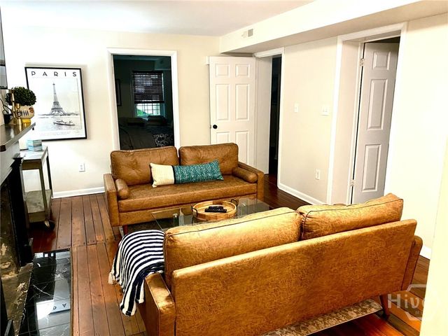 216 W Bolton Street, Savannah, GA 31401