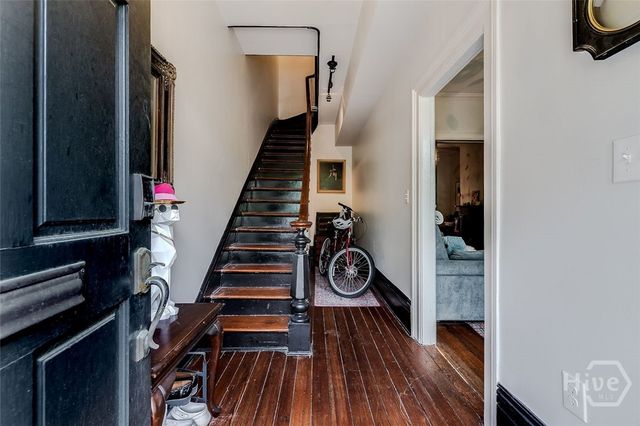 216 W Bolton Street, Savannah, GA 31401