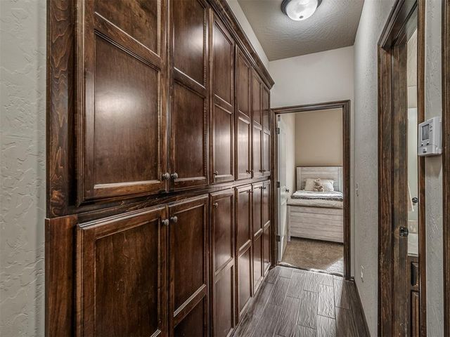 925 SW 14th Street, Moore, OK 73160