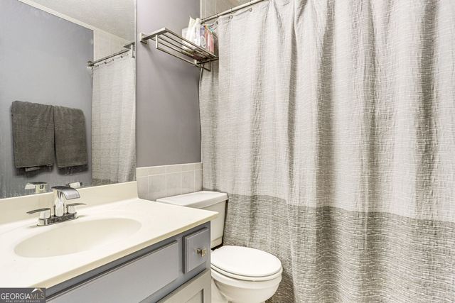3595 Chastain Court, Alpharetta, GA 30004