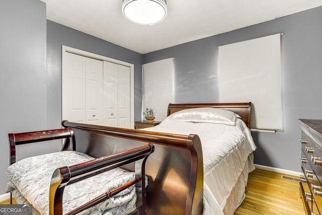 3595 Chastain Court, Alpharetta, GA 30004