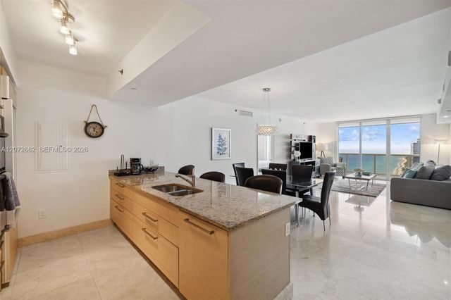 1830 S Ocean Drive 4303, Hallandale Beach, FL 33009