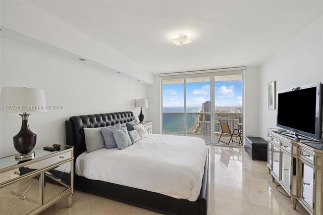 1830 S Ocean Drive 4303, Hallandale Beach, FL 33009