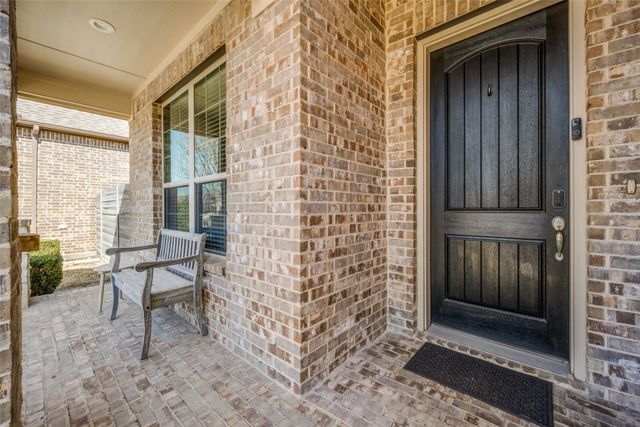 828 Parkside Drive, Argyle, TX 76226