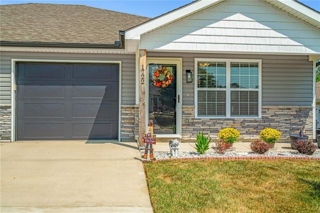 1722 Joann Drive, Raymore, MO 64083