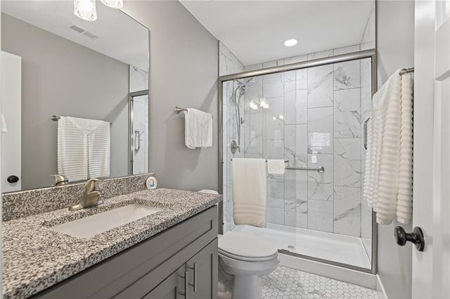 1722 Joann Drive, Raymore, MO 64083