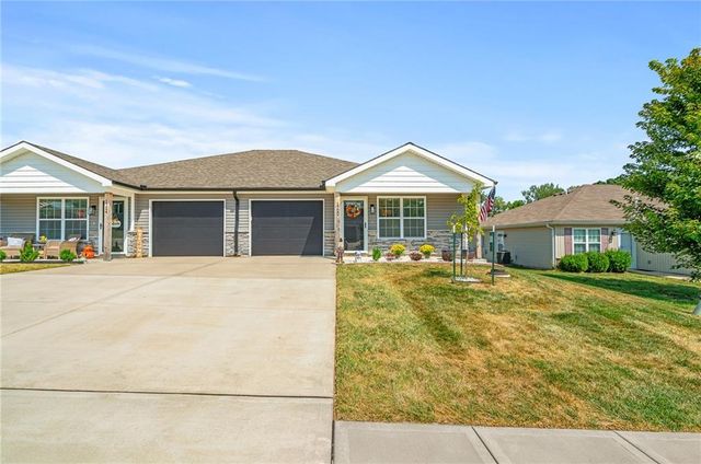 1722 Joann Drive, Raymore, MO 64083