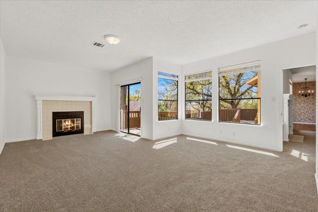 11101 Grapevine LN, Austin, TX 78759