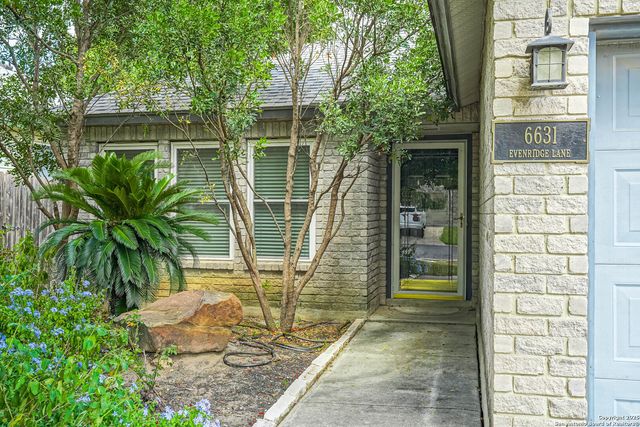 6631 Evenridge Ln, San Antonio, TX 78239