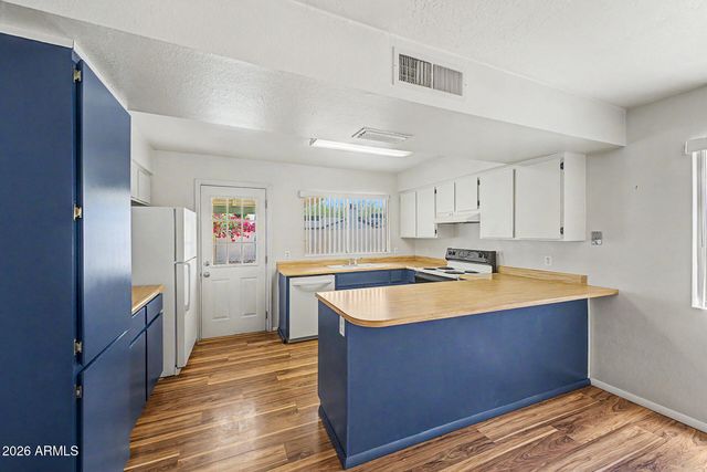 4915 W VILLA MARIA Drive, Glendale, AZ 85308