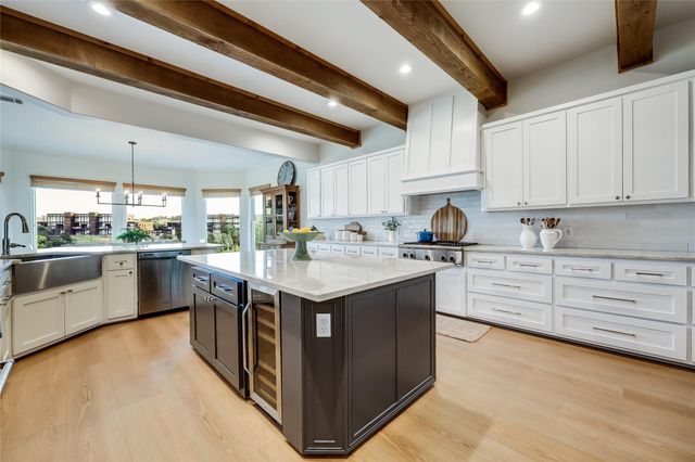 1307 Osprey Ridge LOOP, Lago Vista, TX 78645