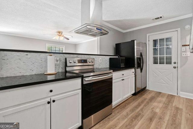 1291 SOMMERSET Drive, Lawrenceville, GA 30043