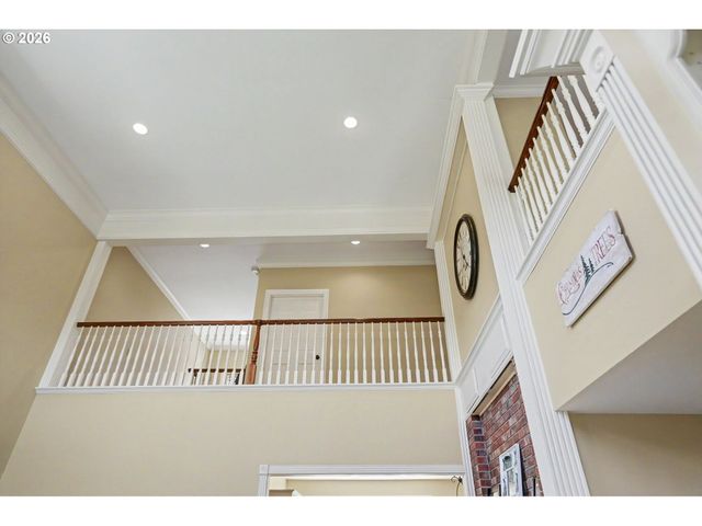 3650 CHRISTEN St S, Salem, OR 97302