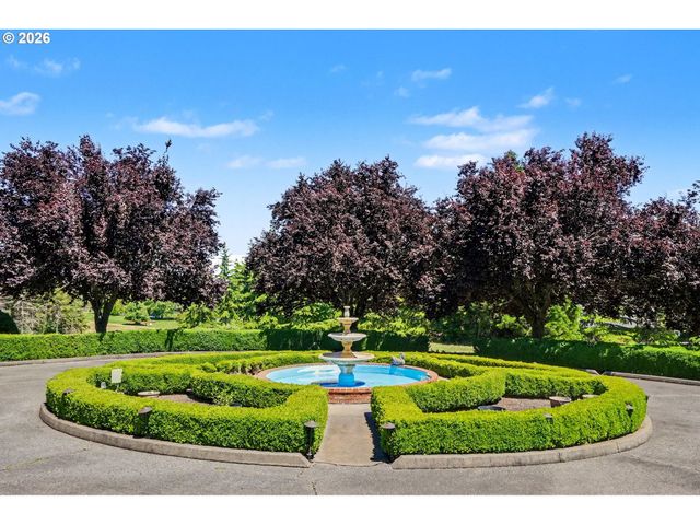 3650 CHRISTEN St S, Salem, OR 97302