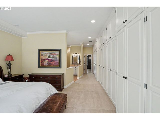 3650 CHRISTEN St S, Salem, OR 97302