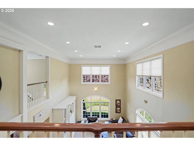 3650 CHRISTEN St S, Salem, OR 97302