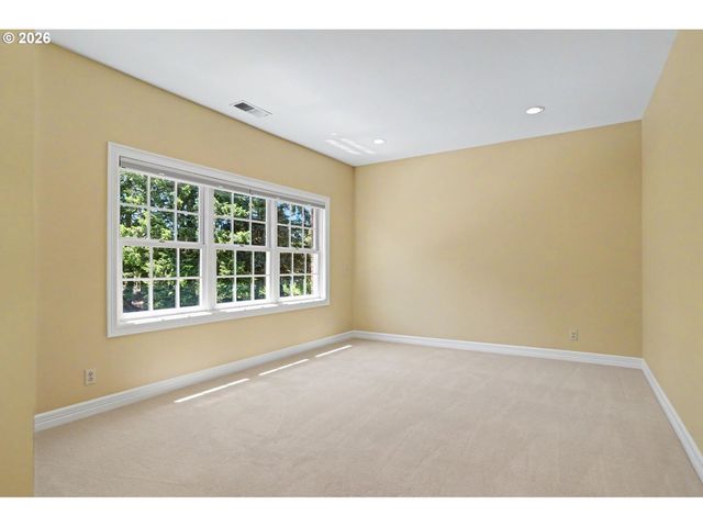 3650 CHRISTEN St S, Salem, OR 97302
