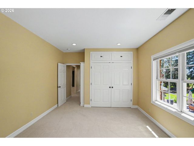 3650 CHRISTEN St S, Salem, OR 97302