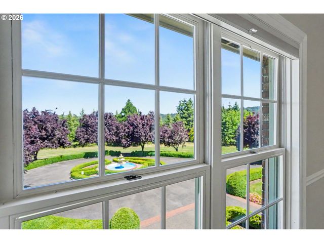 3650 CHRISTEN St S, Salem, OR 97302