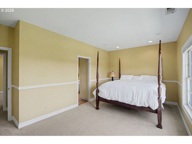 3650 CHRISTEN St S, Salem, OR 97302