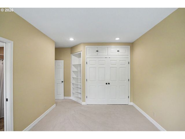3650 CHRISTEN St S, Salem, OR 97302