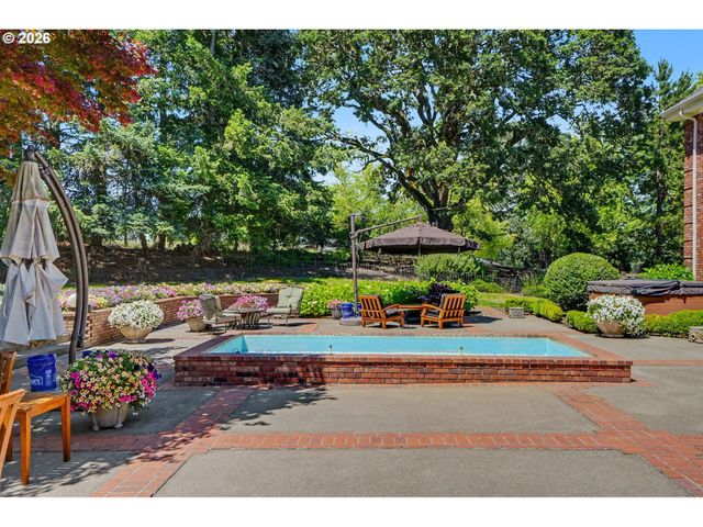 3650 CHRISTEN St S, Salem, OR 97302