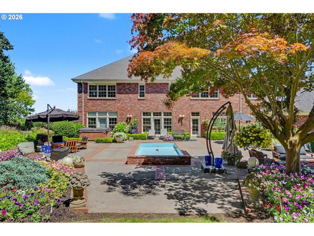 3650 CHRISTEN St S, Salem, OR 97302