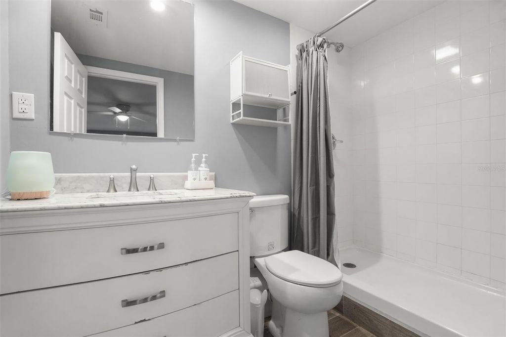 Image 21 of property listing at 1663 SAN MATEO DRIVE, Dunedin, FL 34698