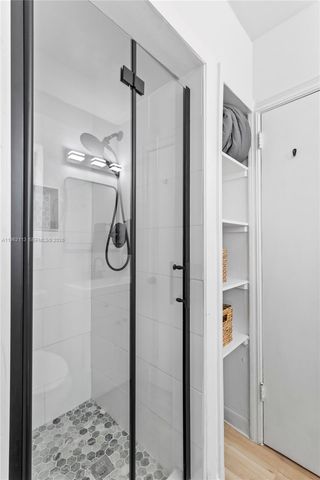 715 NE 6th St 1, Hallandale Beach, FL 33009