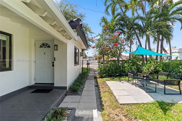 715 NE 6th St 1, Hallandale Beach, FL 33009