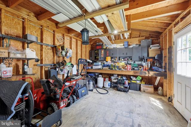 401 STONYBROOK DR, Levittown, PA 19055