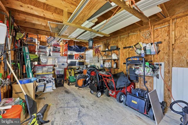 401 STONYBROOK DR, Levittown, PA 19055