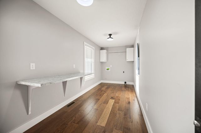 220 Davis Lane, Russell Springs, KY 42642