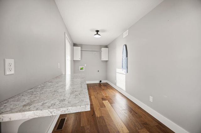 220 Davis Lane, Russell Springs, KY 42642