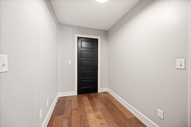 220 Davis Lane, Russell Springs, KY 42642