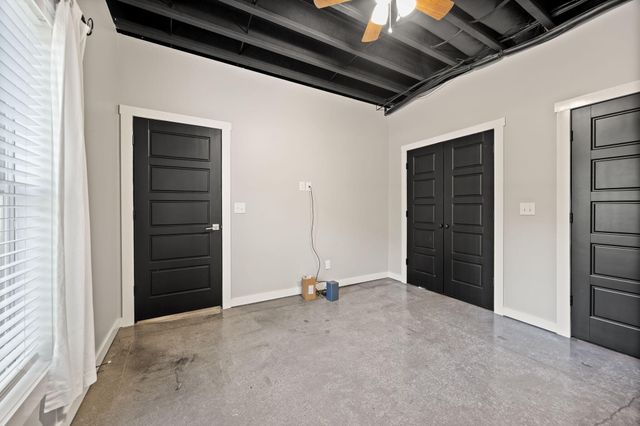 220 Davis Lane, Russell Springs, KY 42642