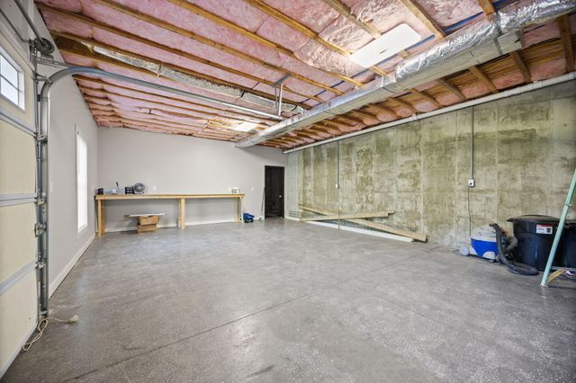 220 Davis Lane, Russell Springs, KY 42642