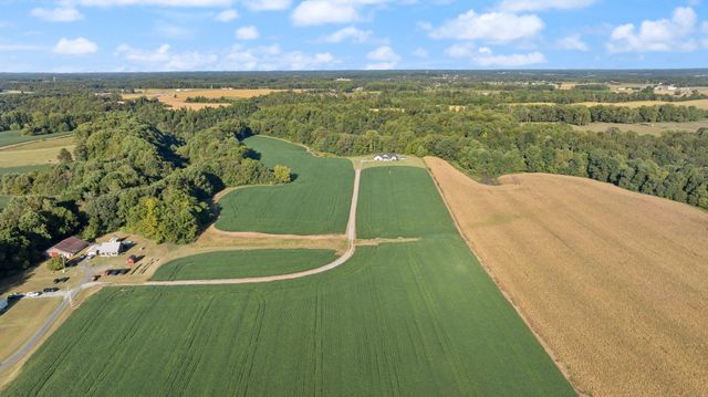 220 Davis Lane, Russell Springs, KY 42642