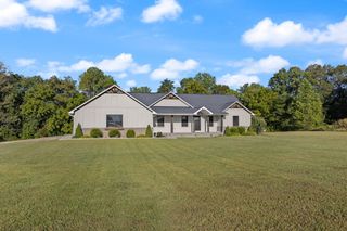 220 Davis Lane, Russell Springs, KY 42642