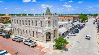 198 S Belknap Avenue, Stephenville, TX 76401