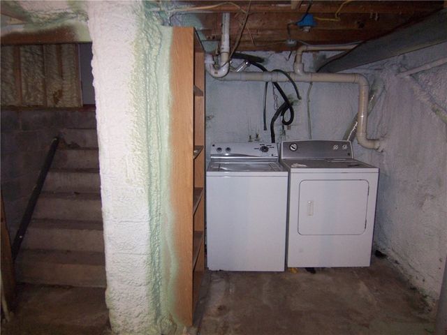 1807 Spafford Rd, Phelps, NY 14532